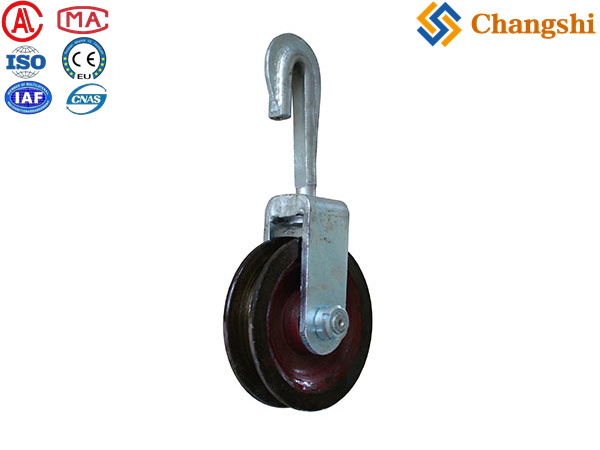 Clip-in Crossarm Hoisting Block