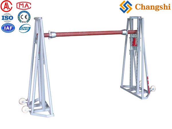 Hydraulic Jacked Reel Stand - Image 1