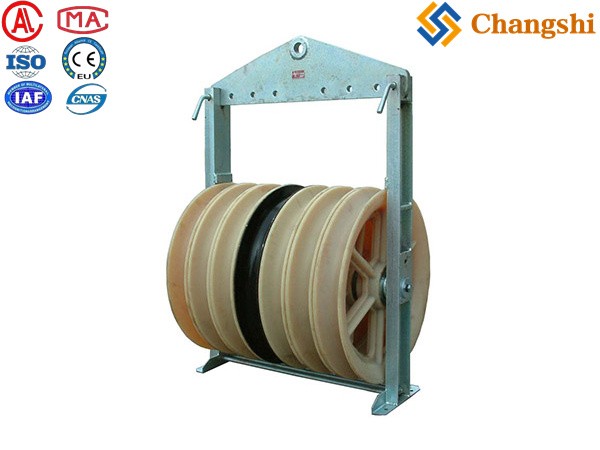 Model 822 Ultra-Large Diameter Stringing Block for UHV - Image 1
